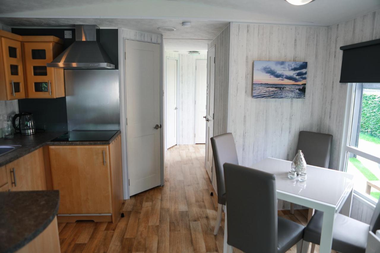 קורטחנה Chalet Op 5* Camping De Paardekreek מראה חיצוני תמונה