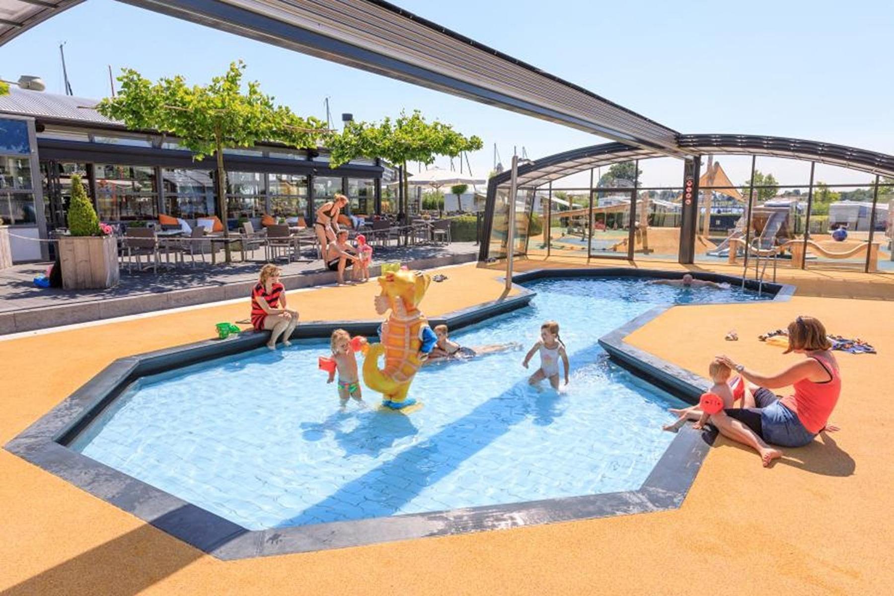 קורטחנה Chalet Op 5* Camping De Paardekreek מראה חיצוני תמונה